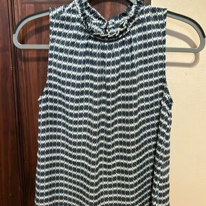 Banana republic factory sleeveless blouse